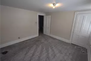 728 Crescent Ave, Ellwood City, PA 16117 - Photo 9