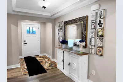 208 Mary Ln, Robinson Twp, PA 15108 - Photo 5