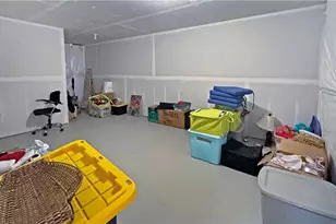 208 Mary Ln, Robinson Twp, PA 15108 - Photo 35