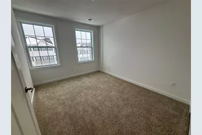 176 Lockheed Dr, Moon/Crescent Twp, PA 15108 - Photo 13