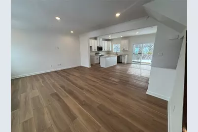 176 Lockheed Dr, Moon/Crescent Twp, PA 15108 - Photo 11