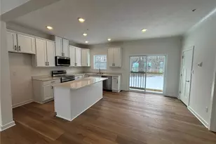 176 Lockheed Dr, Moon/Crescent Twp, PA 15108 - Photo 9