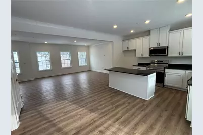 182 Lockheed Dr, Moon/Crescent Twp, PA 15108 - Photo 9