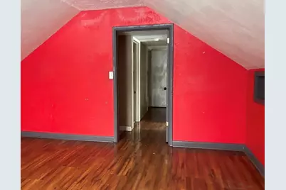 88 Fleming Rd, Grove City Boro, PA 16127 - Photo 15