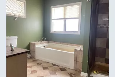 88 Fleming Rd, Grove City Boro, PA 16127 - Photo 11