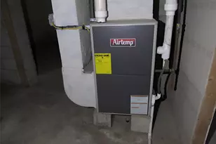 19 Washington St, Wheatfield Township (East/West), PA 15949 - Photo 19