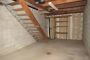 19 Washington St, Wheatfield Township (East/West), PA 15949 - Photo 17