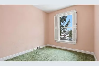 2129 Vodeli St, Beechview, PA 15216 - Photo 23