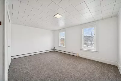 1002 N 3rd Street, Jeannette, PA 15644 - Photo 17