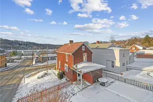 1002 N 3rd St, Jeannette, PA 15644 - Photo 3