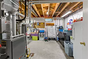 166 Vista Dr, Cecil, PA 15317 - Photo 29