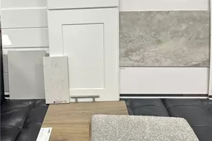 285 Olivia Dr, New Kensington, PA 15068 - Photo 11