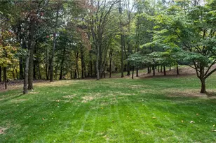 510 Westberry, Allegheny Township, PA 15068 - Photo 3