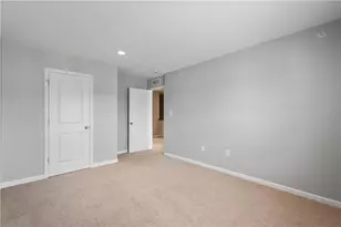 2013 Ashton Row, South Fayette, PA 15017 - Photo 23