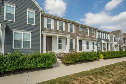 2013 Ashton Row, South Fayette, PA 15017 - Photo 3