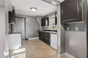 459 S 88th Rd, Carmichaels-Cumberland, PA 15320 - Photo 13