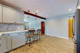 820 Sunset Dr, Center Township, PA 16001 - Photo 15