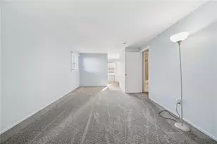 2117 Berkshire Dr, Monroeville, PA 15146 - Photo 27