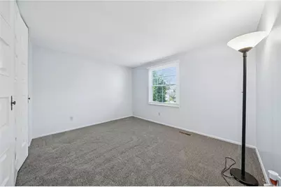 2117 Berkshire Dr, Monroeville, PA 15146 - Photo 35