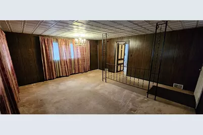 645 Illinois Ave, Pittsburgh, PA 15221 - Photo 7