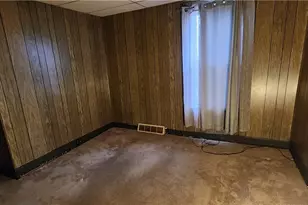 645 Illinois Ave, Pittsburgh, PA 15221 - Photo 19