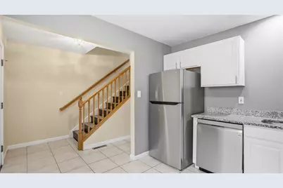 329 Glaser Ave #C, Pittsburgh, PA 15202 - Photo 7