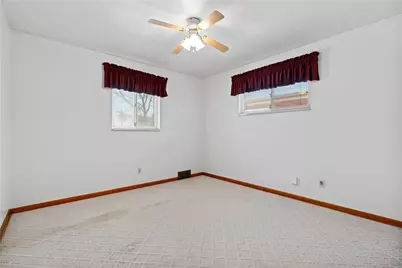 1004 Royal Ct, Cheswick, PA 15024 - Photo 17