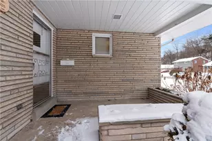 1004 Royal Ct, Cheswick, PA 15024 - Photo 3