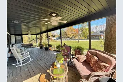 691 Cottage Grv, Wilmington Township, PA 16105 - Photo 3