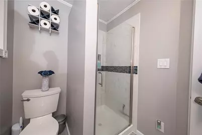 306 Chicago Ave, Elizabeth Township-Boro, PA 15037 - Photo 19