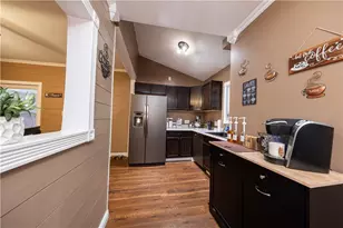 306 Chicago Ave, Elizabeth Township-Boro, PA 15037 - Photo 13