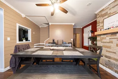 306 Chicago Ave, Elizabeth Township-Boro, PA 15037 - Photo 9