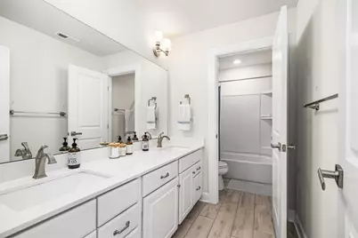 1705 Stevensan Dr, Pittsburgh, PA 15143 - Photo 39