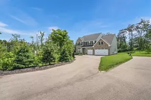 1705 Stevensan Dr, Pittsburgh, PA 15143 - Photo 3