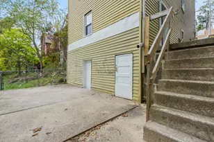 228 Alries St, Pittsburgh, PA 15210 - Photo 25