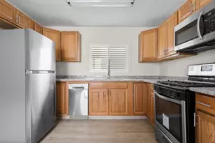 228 Alries St, Pittsburgh, PA 15210 - Photo 11