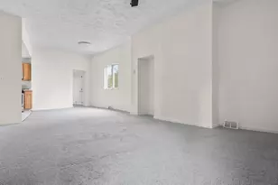 228 Alries St, Pittsburgh, PA 15210 - Photo 5