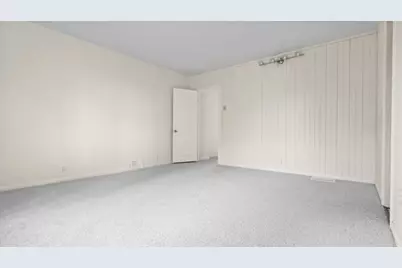 228 Alries St, Pittsburgh, PA 15210 - Photo 7