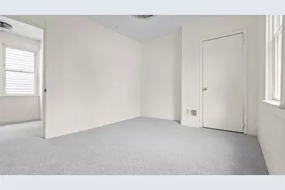 228 Alries St, Pittsburgh, PA 15210 - Photo 13