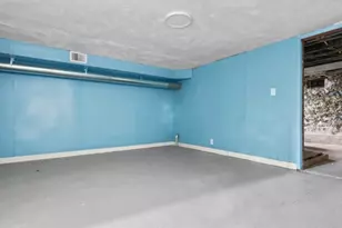 228 Alries St, Pittsburgh, PA 15210 - Photo 19