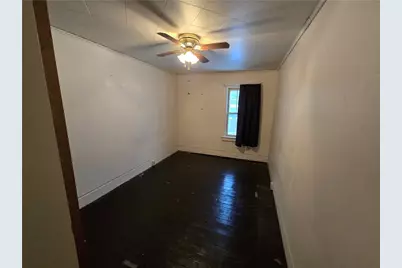 322 Chestnut St, Vandergrift, PA 15690 - Photo 5