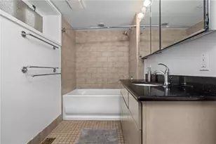 112 Wynnwood Dr, Pittsburgh, PA 15215 - Photo 35