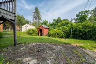 2429 Rosegarden Rd, Pittsburgh, PA 15220 - Photo 21