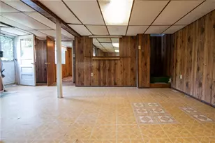 2429 Rosegarden Rd, Pittsburgh, PA 15220 - Photo 17