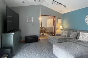 427 Deer Park Dr, Jefferson Hills, PA 15025 - Photo 9