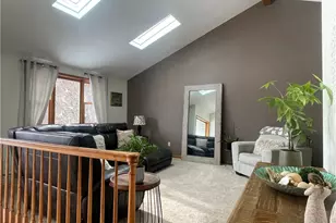 427 Deer Park Dr, Jefferson Hills, PA 15025 - Photo 3