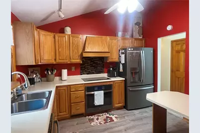 427 Deer Park Dr, Jefferson Hills, PA 15025 - Photo 11