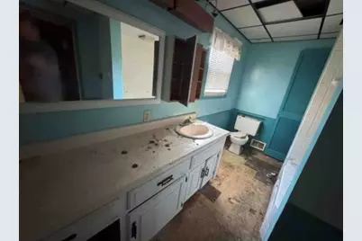 522 E 3rd Ave, Tarentum, PA 15084 - Photo 11