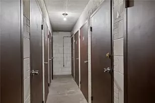 363 S Highland Ave, Pittsburgh, PA 15206 - Photo 25