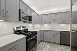 363 S Highland Ave, Pittsburgh, PA 15206 - Photo 9